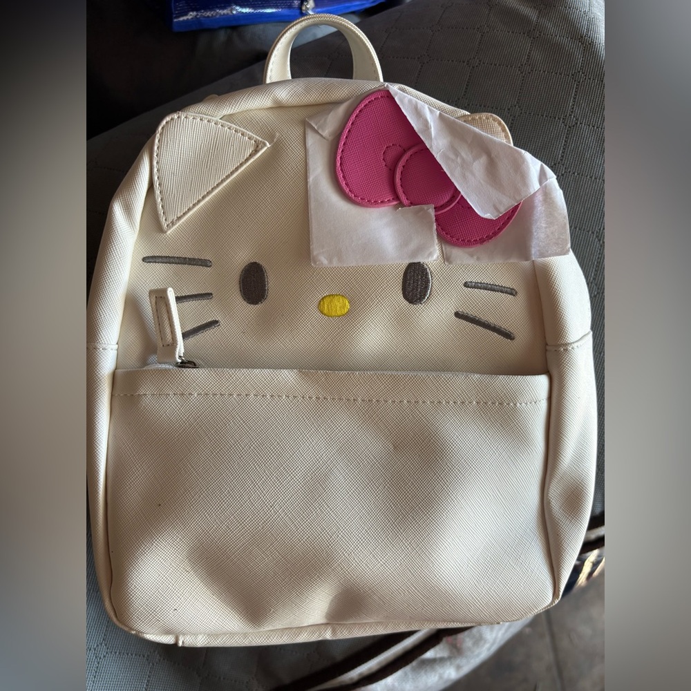 Hello Kitty white Backpack